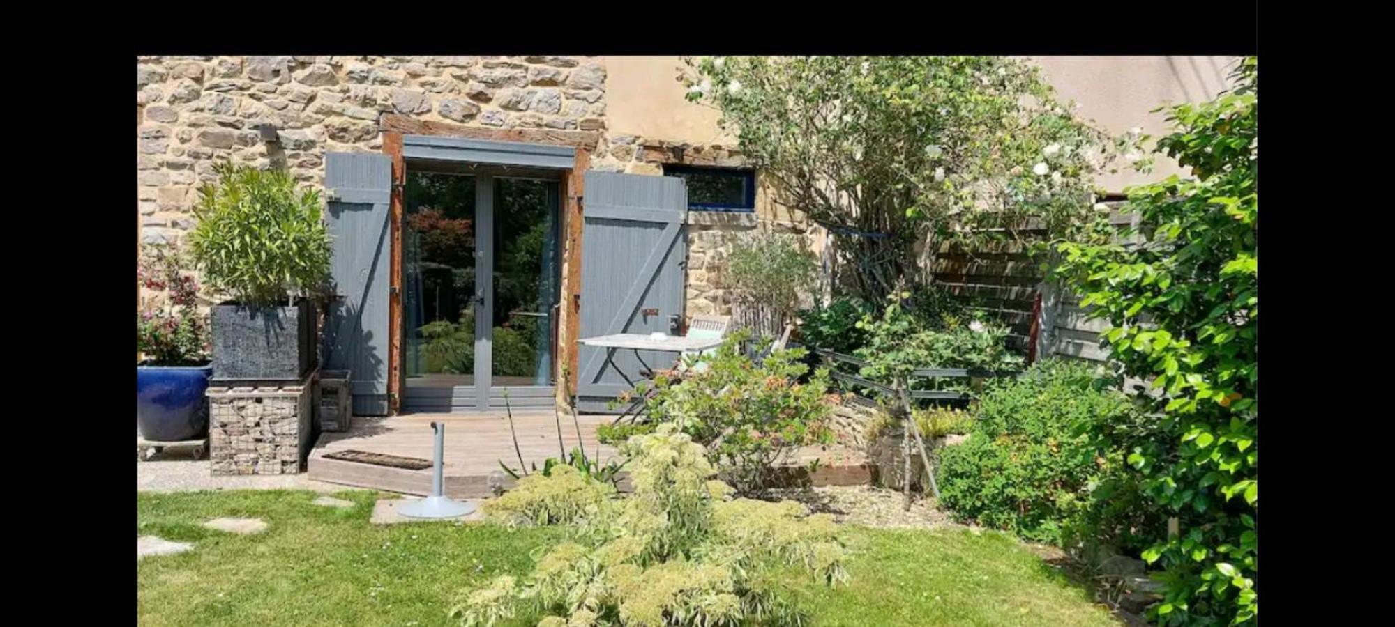 Studio Cosy Proche De Rennes Montreuil-le-Gast Εξωτερικό φωτογραφία